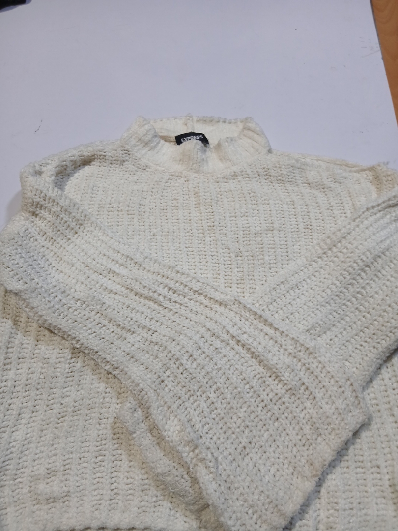 Express Cream Knit Turtleneck Sweater