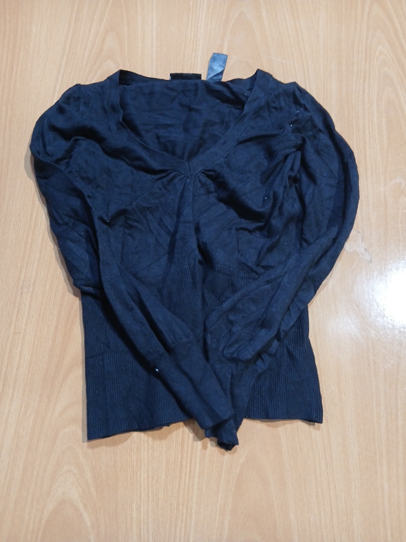 Ratio Liz Claiborne Black Knit Top