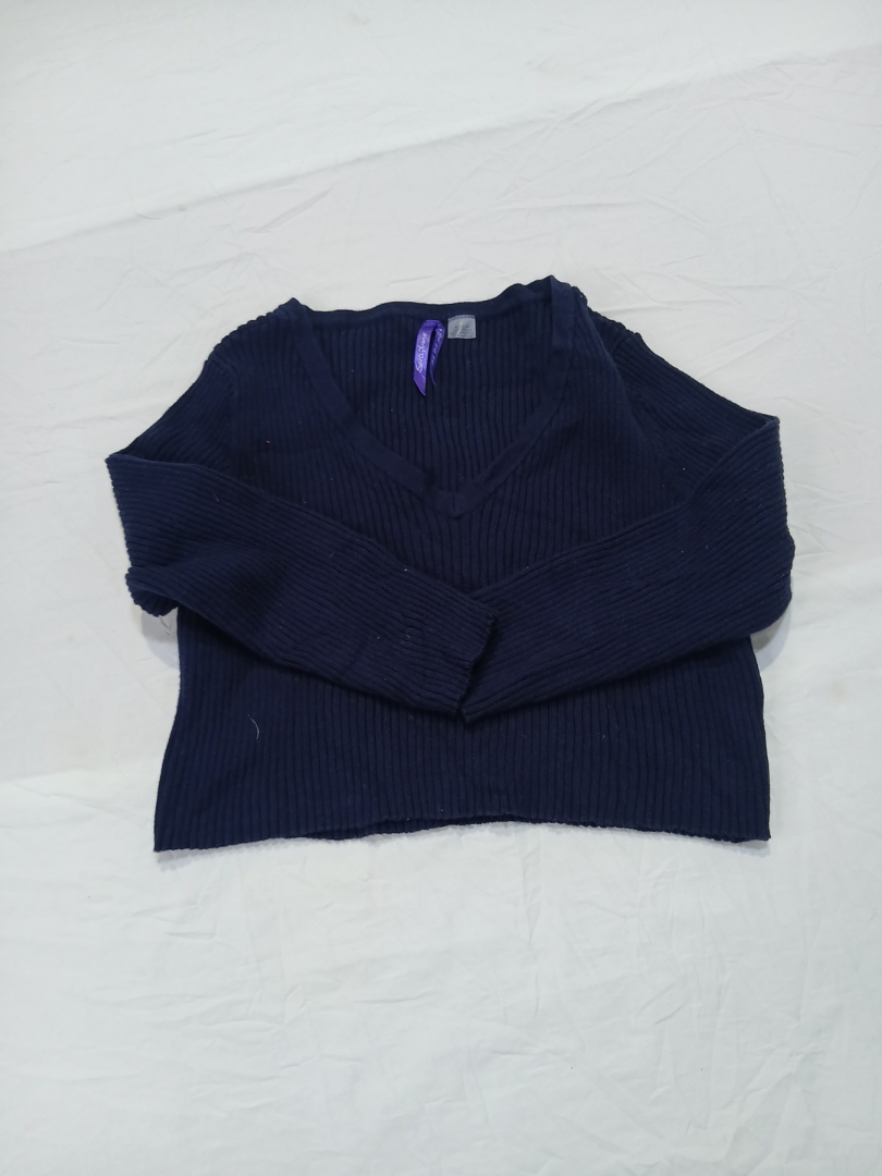 Top en tricot marin à col en V Seraphine