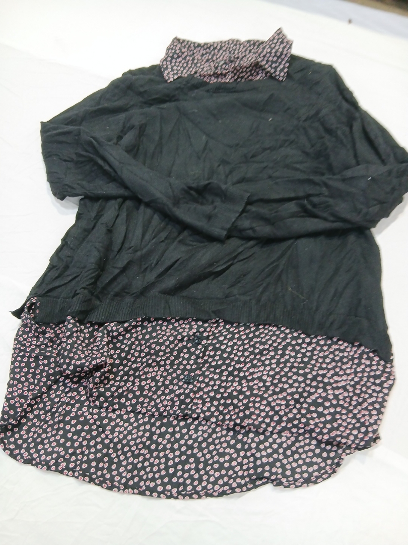 Adrianna Papell Black Knit Top with Printed Collar..