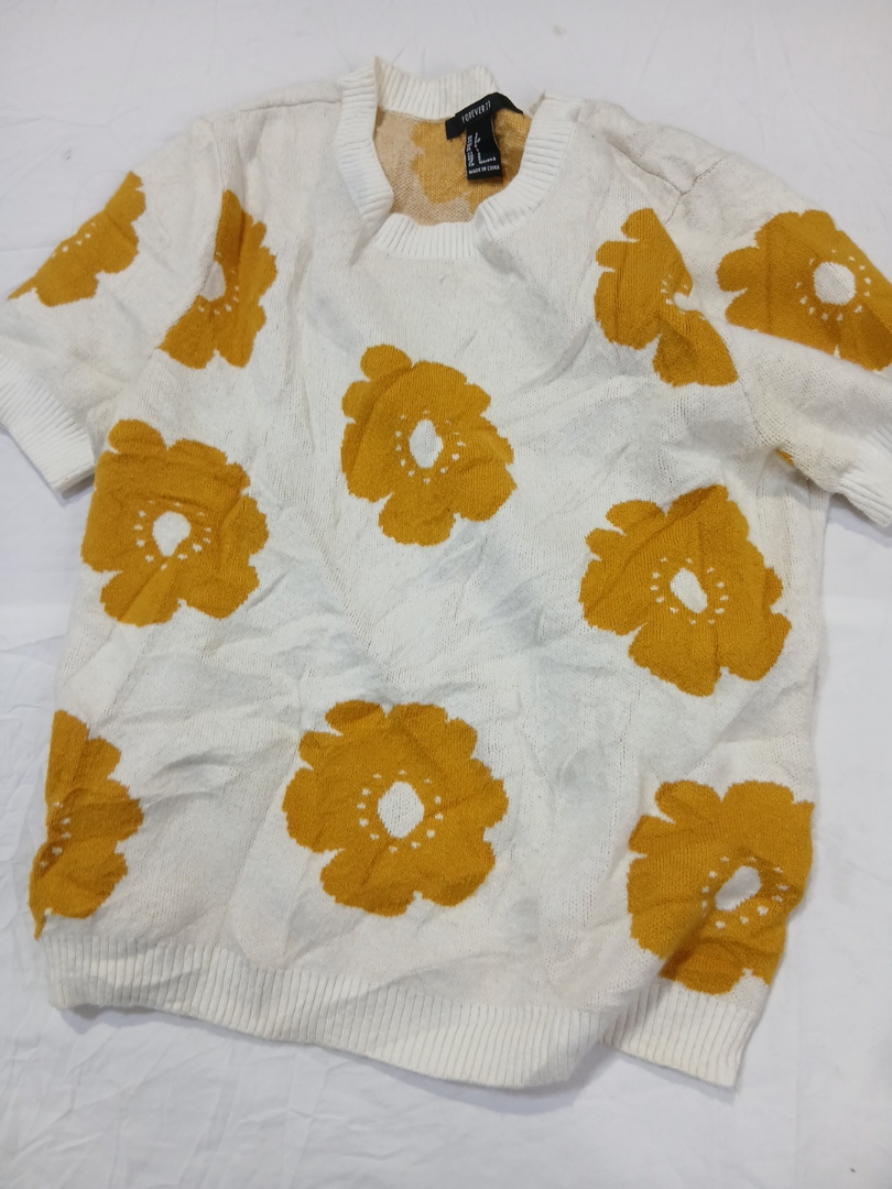 Forever 21 Floral Knit Top