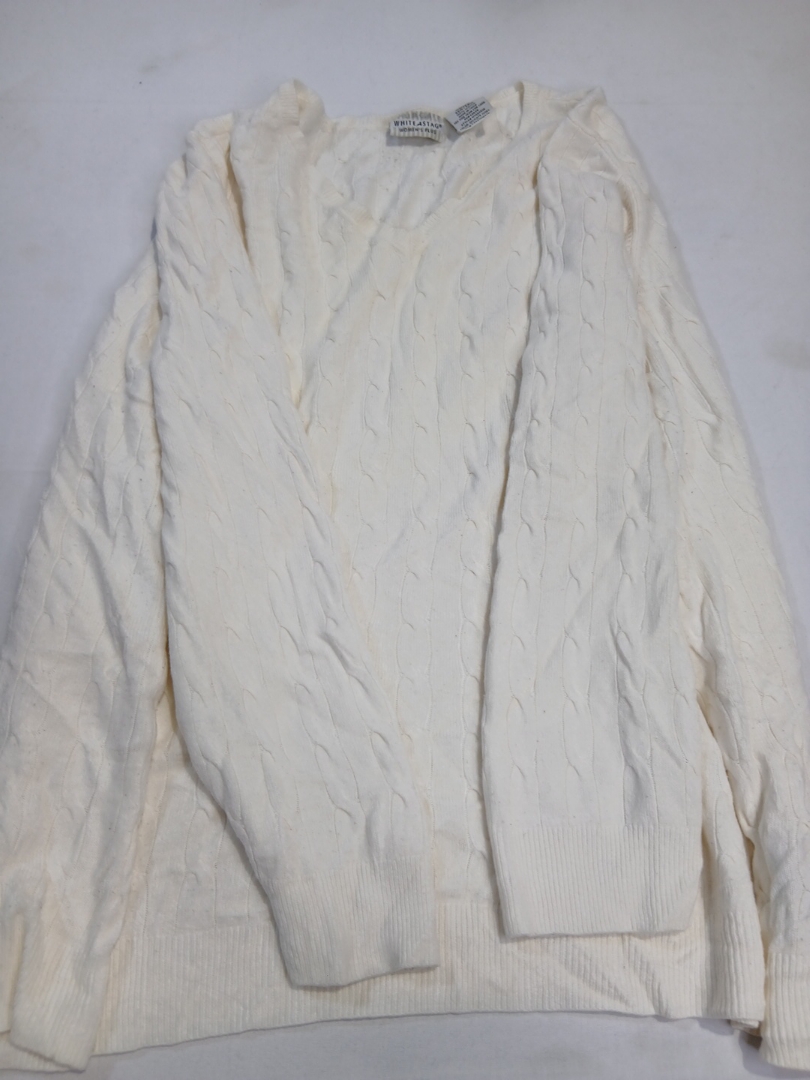 Pull en laine torsadée écru White Stag pour femmes..