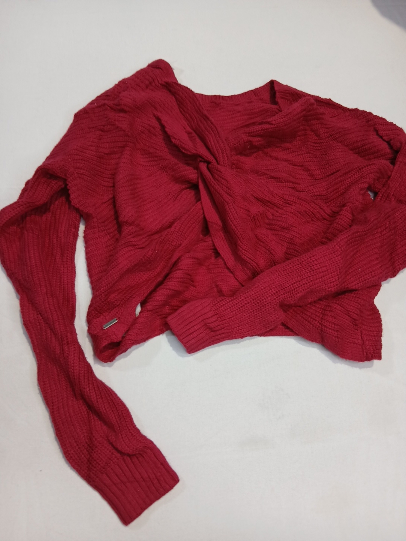 Hollister Red Knit Twist Front Long Sleeve Top
