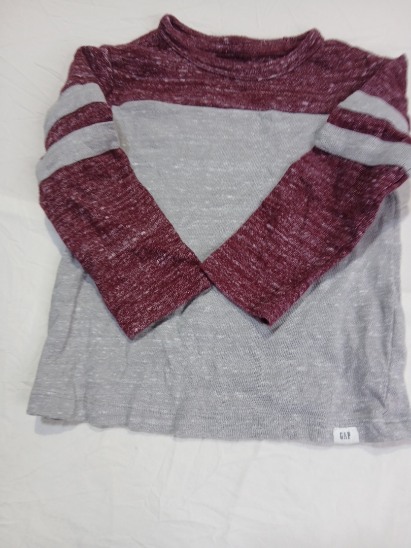 Gap Color Block Long Sleeve T-shirt