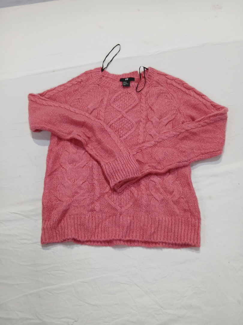 H&M Pink Cable Knit Sweater