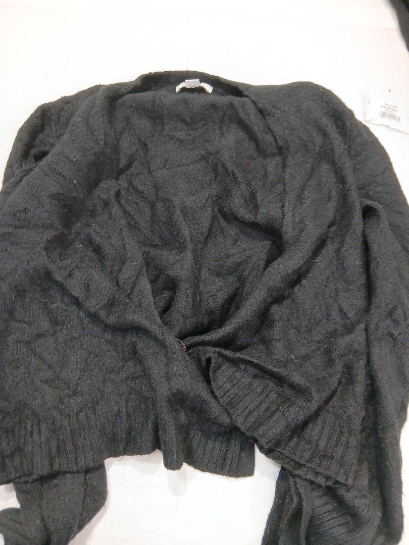 American Eagle Black Cardigan
