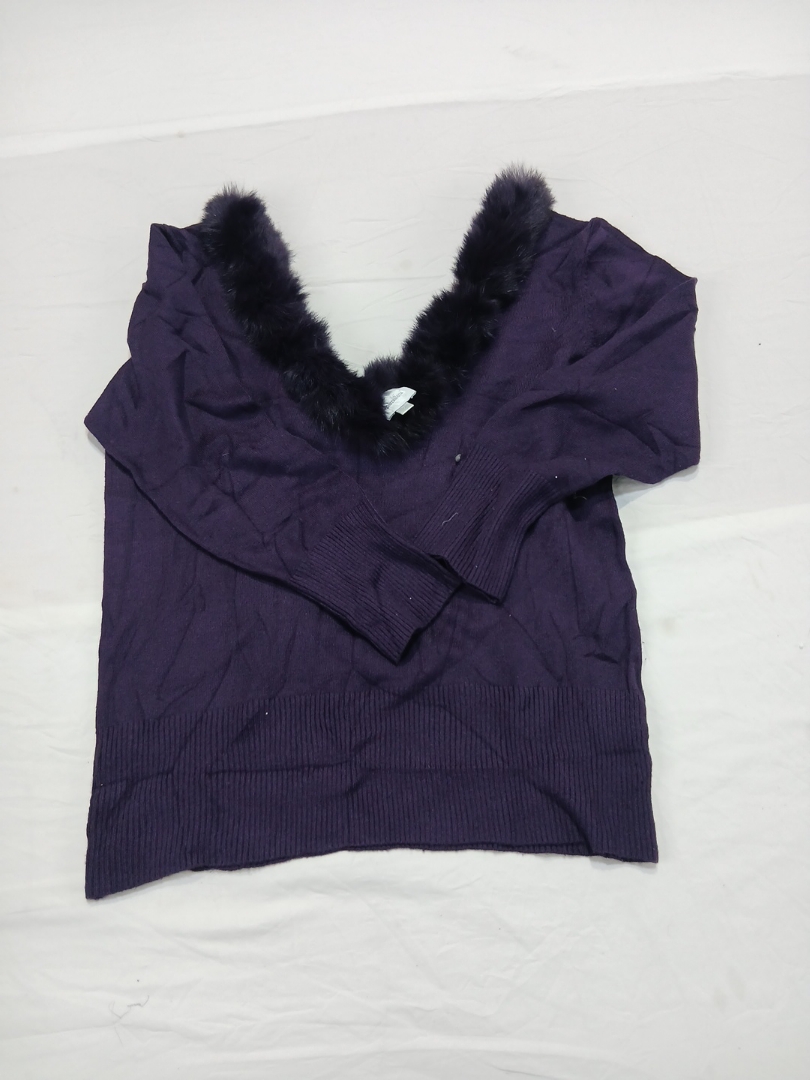 Purple Knit Sweater with Fur Collar