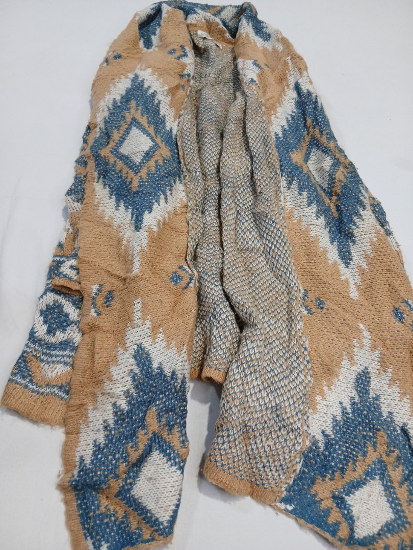 Woven Heart Aztec Print Cardigan