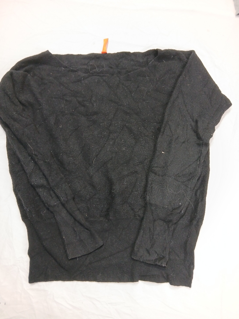 Pull rond en tricot noir