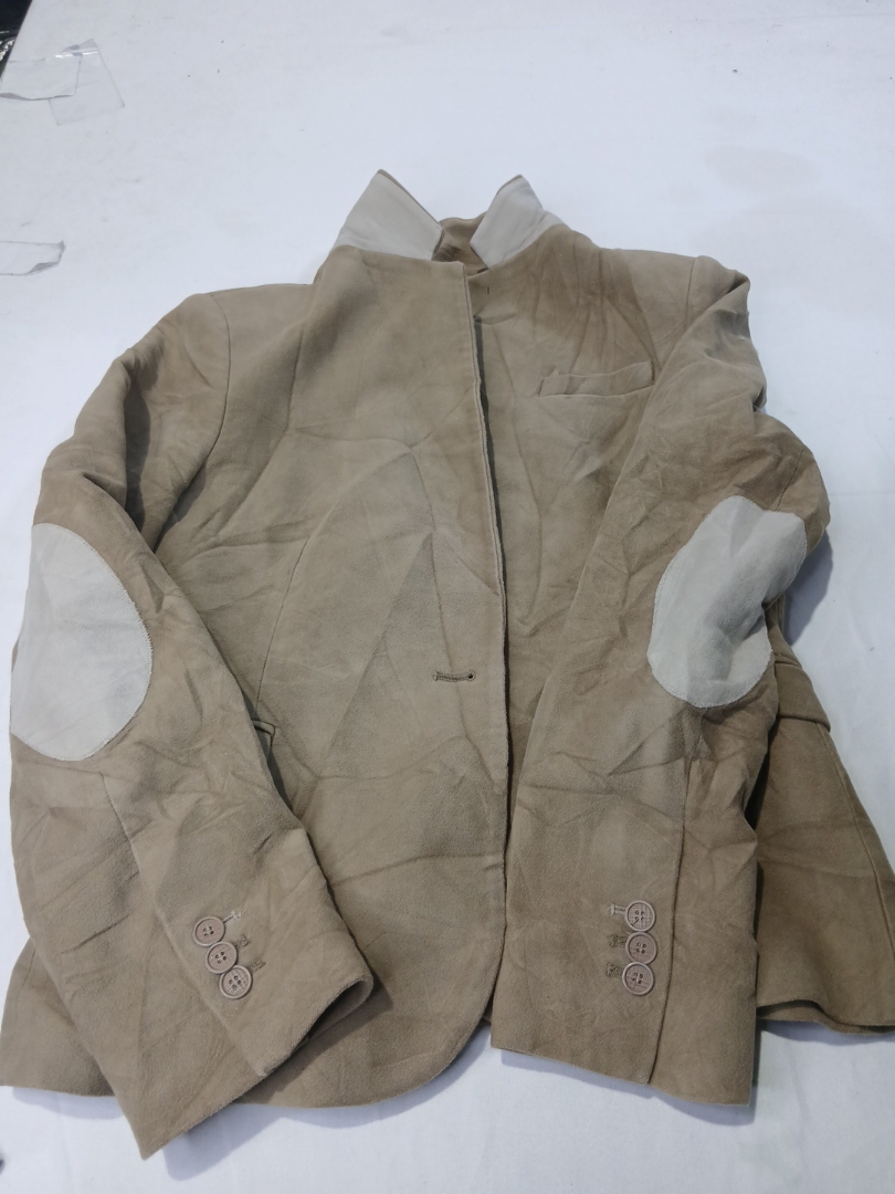 Blazer de ante básico de Zara con parche..