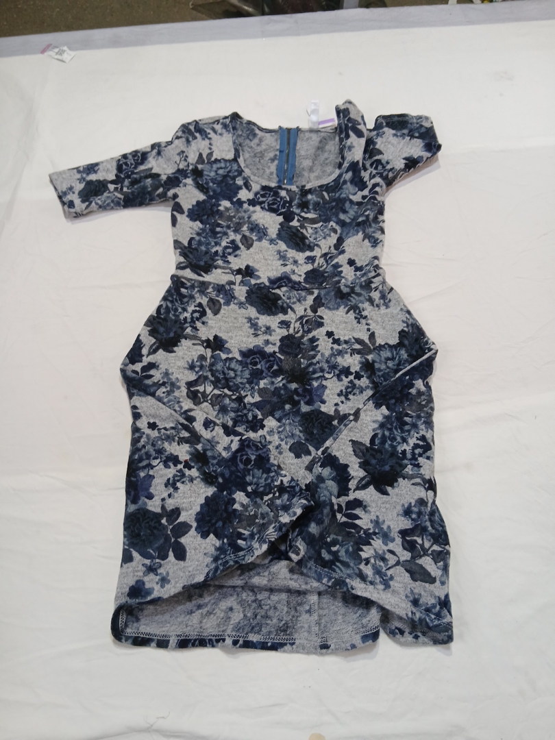 Abito da donna con stampa floreale