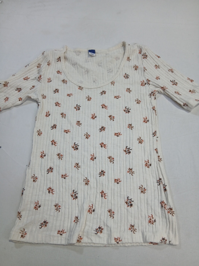 T-Shirt with Floral Pattern