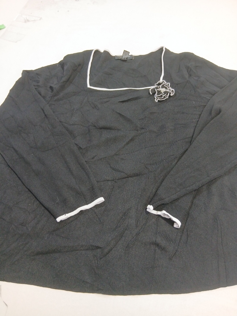 Black Long Sleeve Top