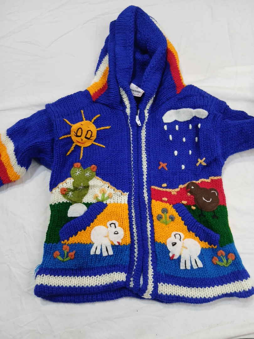 Pull fait main pour enfants