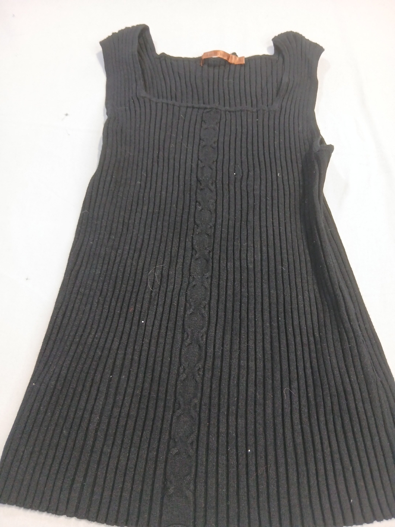 Débardeur en tricot noir