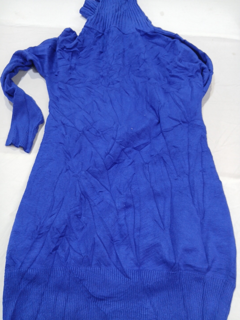 Blusa de Malha Azul Royal