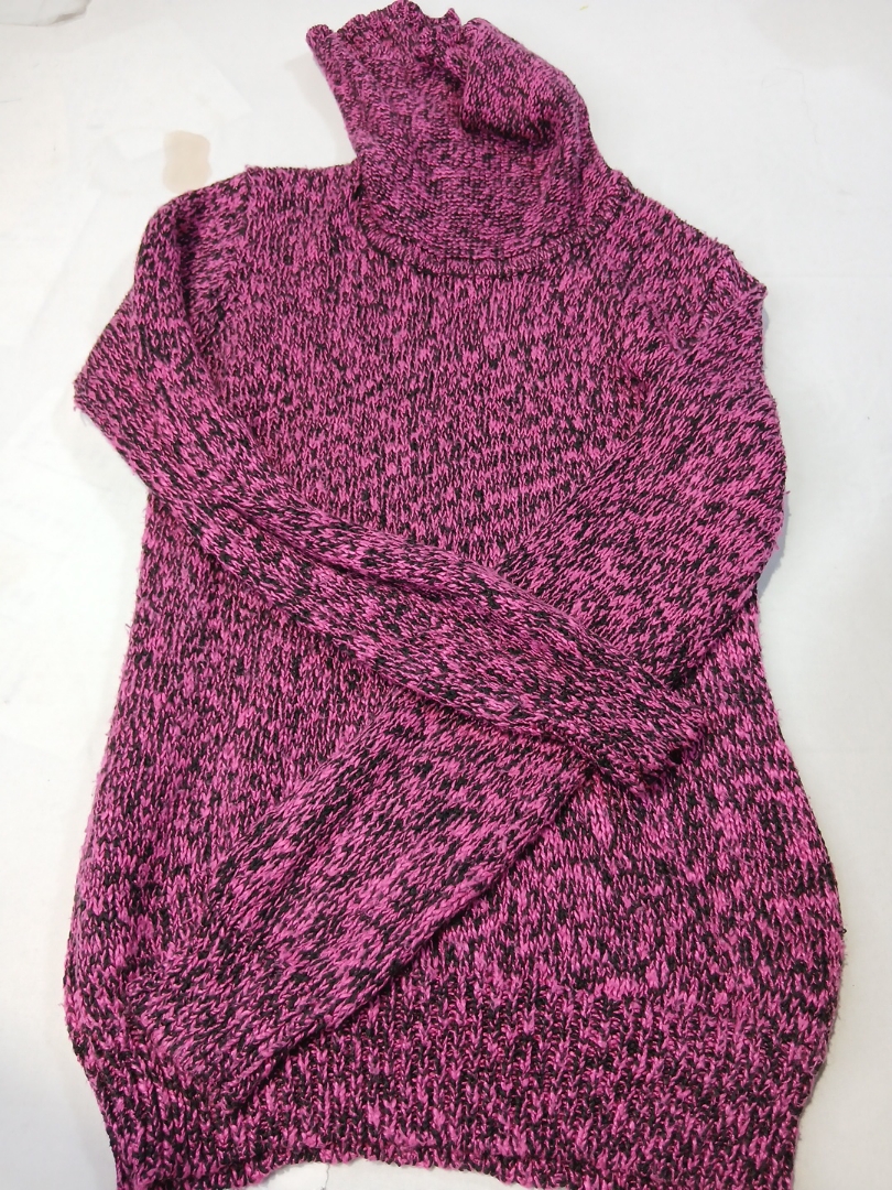 Top en maille à col roulé