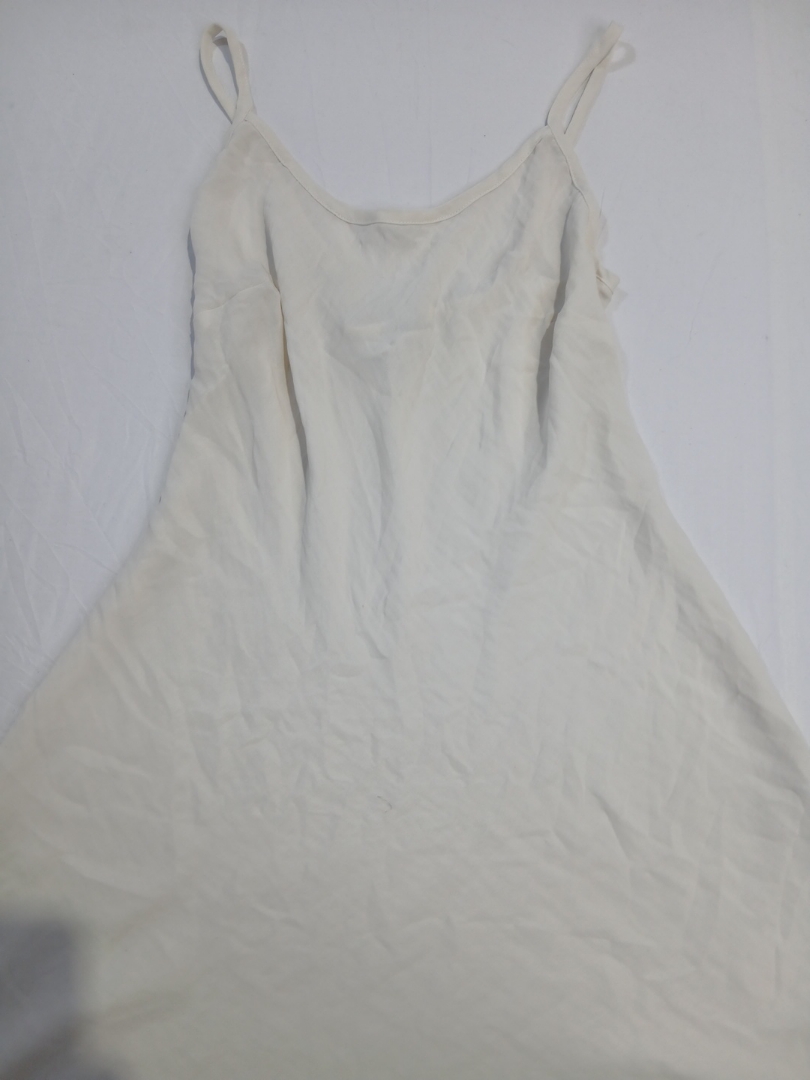 Top en cami couleur crème pour femmes Cabi