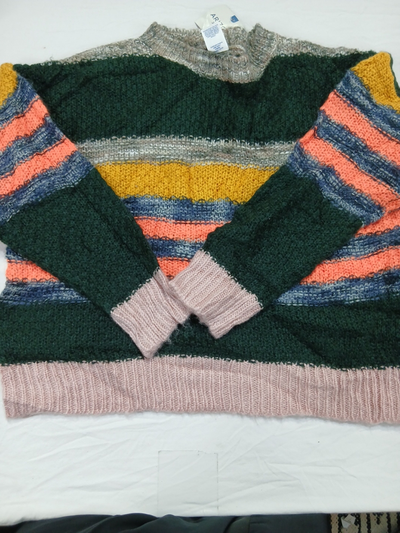 Pull en tricot rayé multicolore