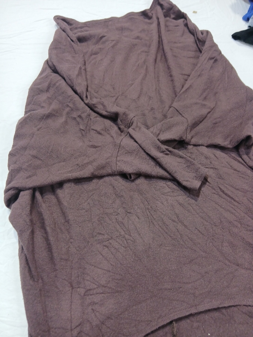 ブラウン・ジョリー・スウェットシャツ