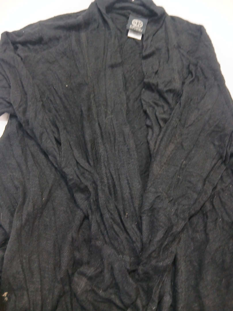 ブラックニットトップ