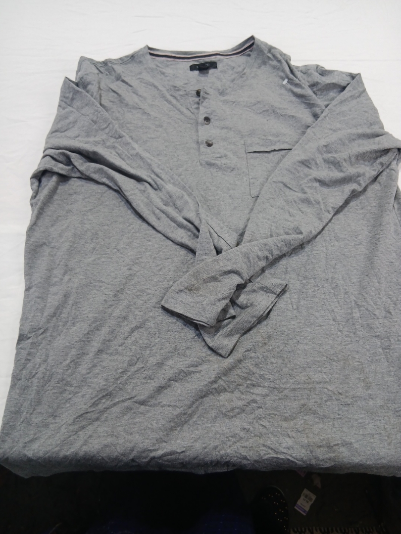 Maglietta Henley a manica lunga