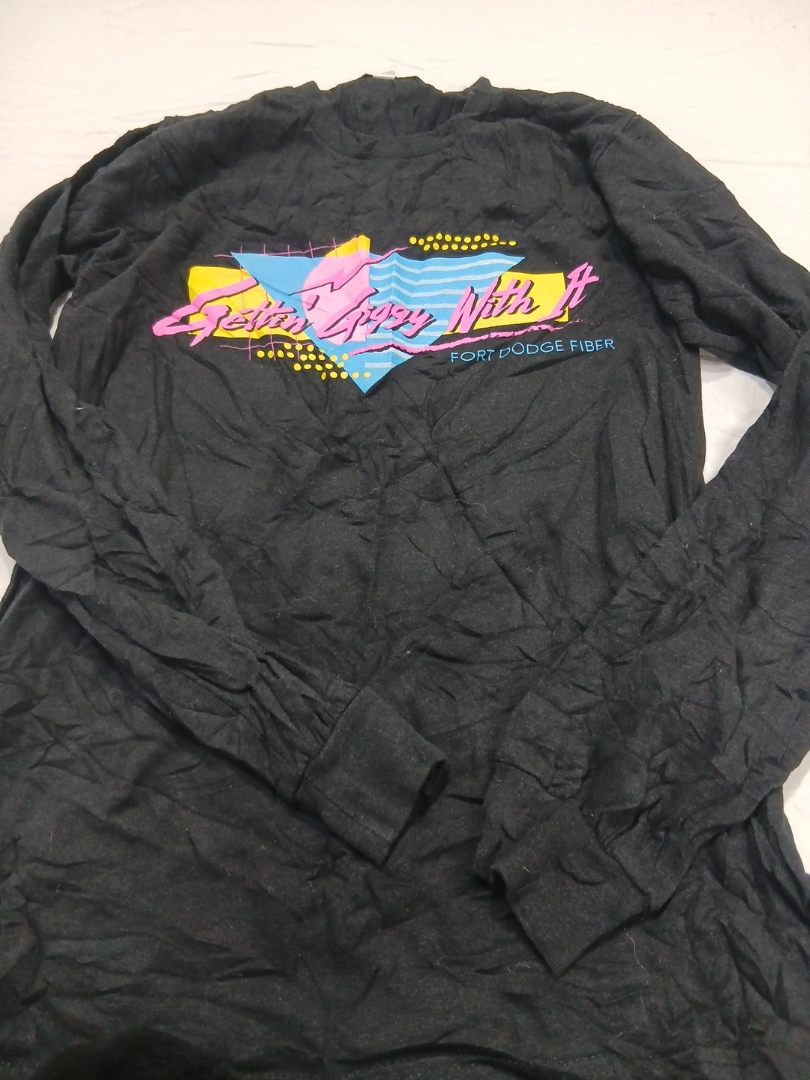 T-shirt grafica a maniche lunghe