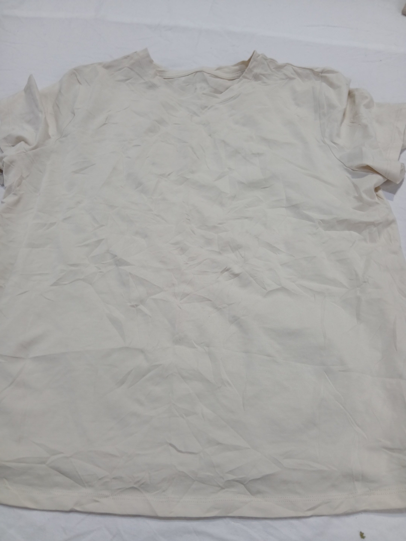 Bundle di T-Shirt Leggermente Usate - A New Day, C..