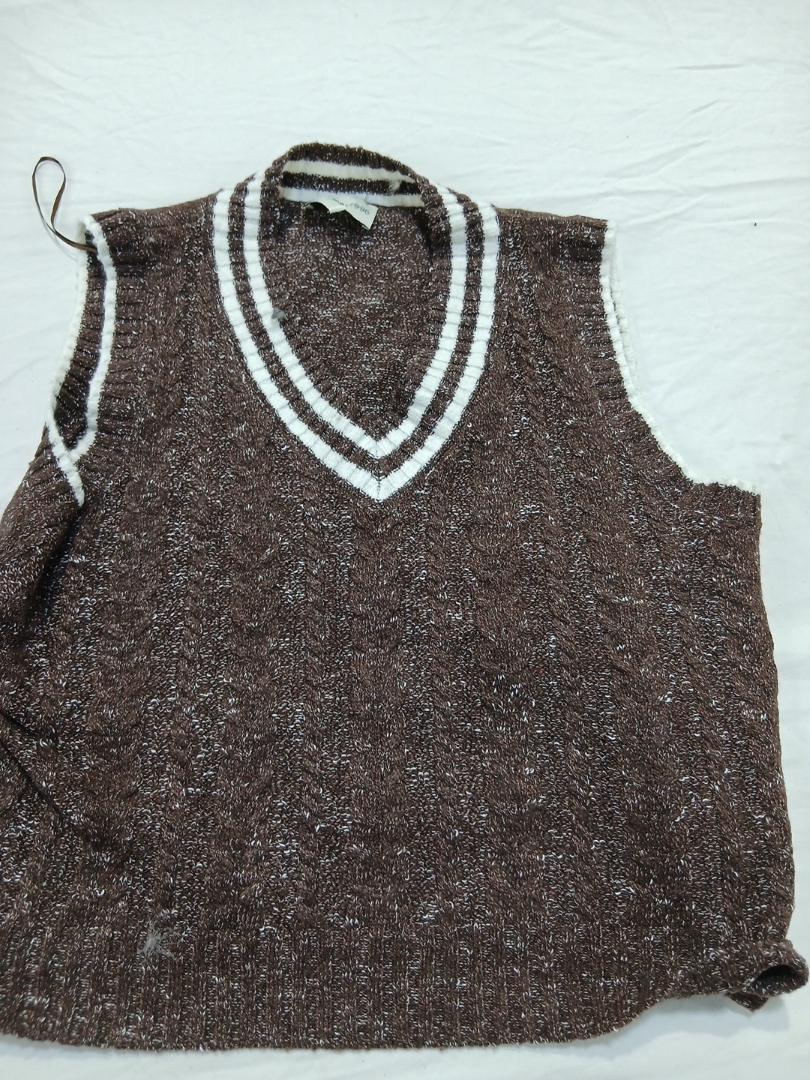 Vintage 1996 Carhartt Brown Knitted V-Neck Waistco..