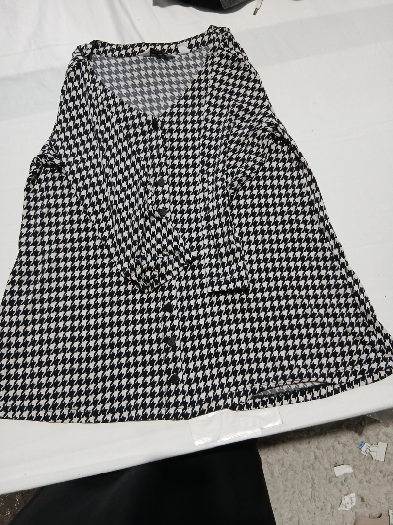 Blouse sans manches imprimée en pied-de-..