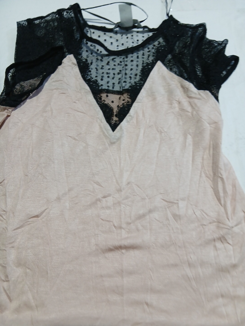 H&M Blusa de Renda Transparente