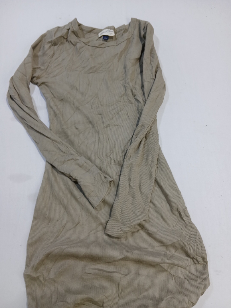 T-shirt à col rond à manches longues Universal Thr..