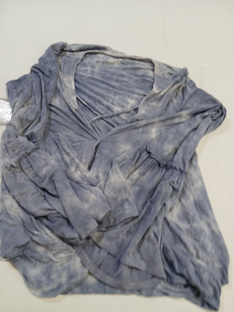 American Eagle Soft & Sexy Ruffle Blouse