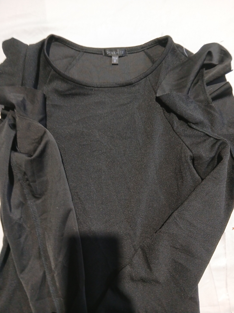 Blouse à manches volants noires Dynamite