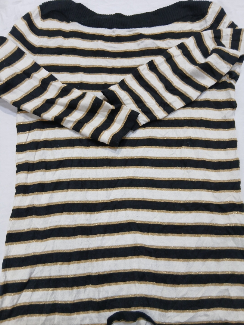 Unbranded Black and White Striped Long Sleeve Knit..