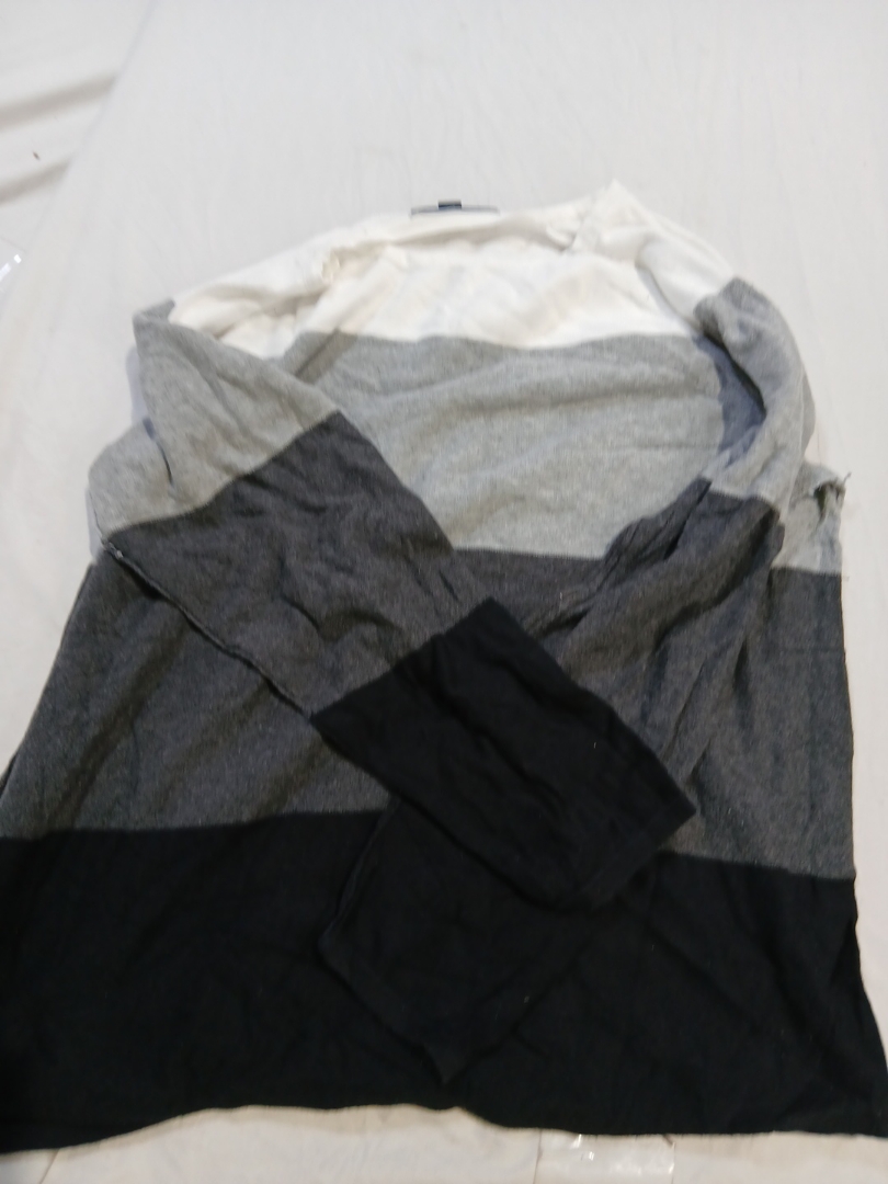 Karen Scott Color-Block Sweatshirt