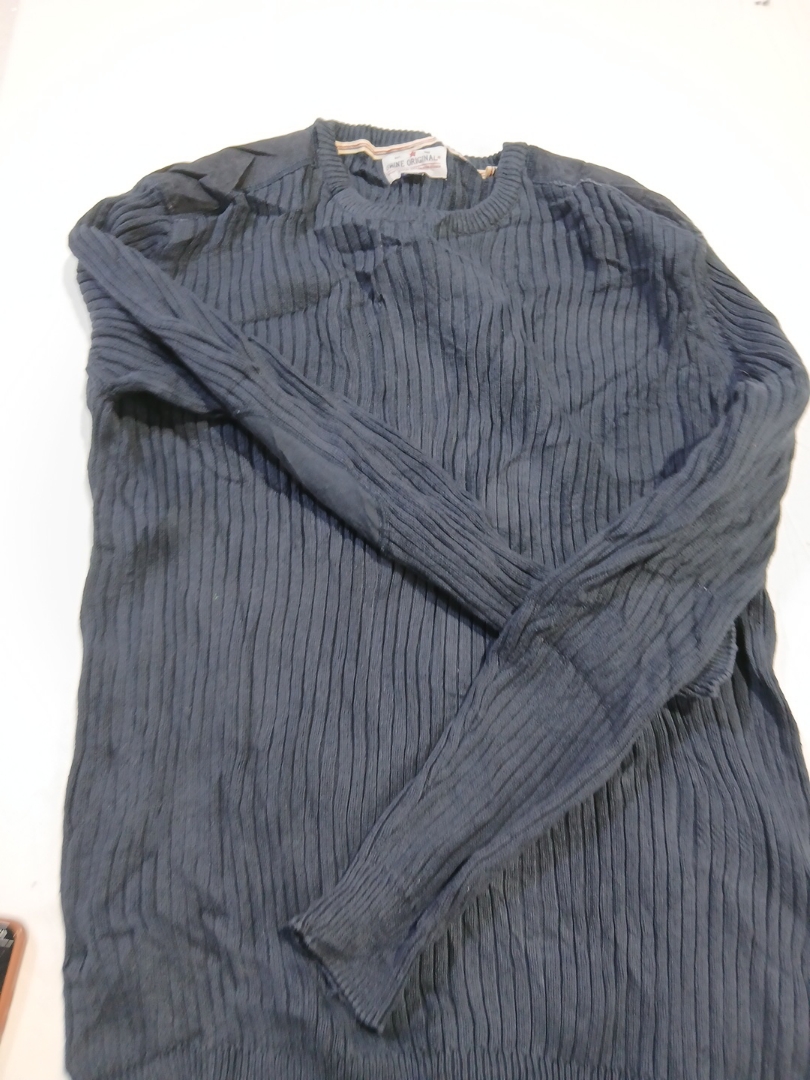 Shine Original Sweater & More 5-Piece Fashion Bund..