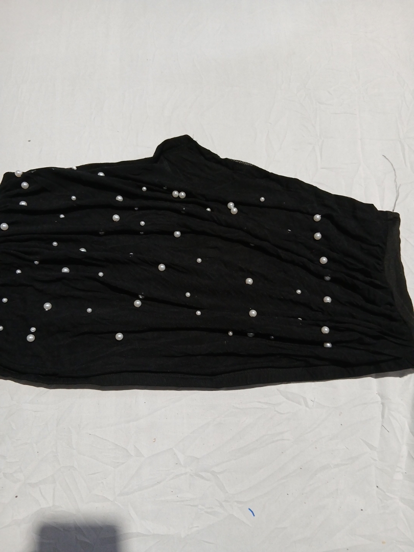 Black Pearl Embellished Scarf