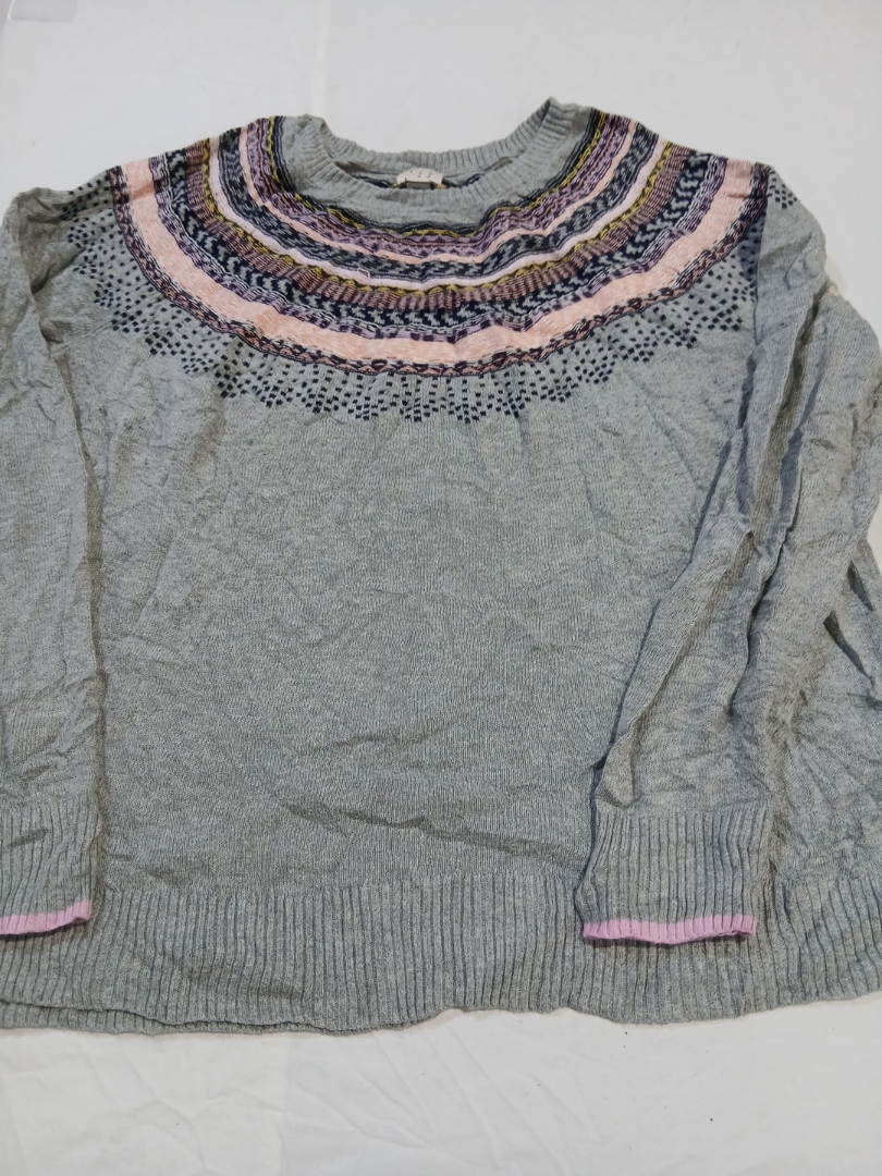 Sweater Bundle - A.N.D, love hanna & More, 7 Piece..