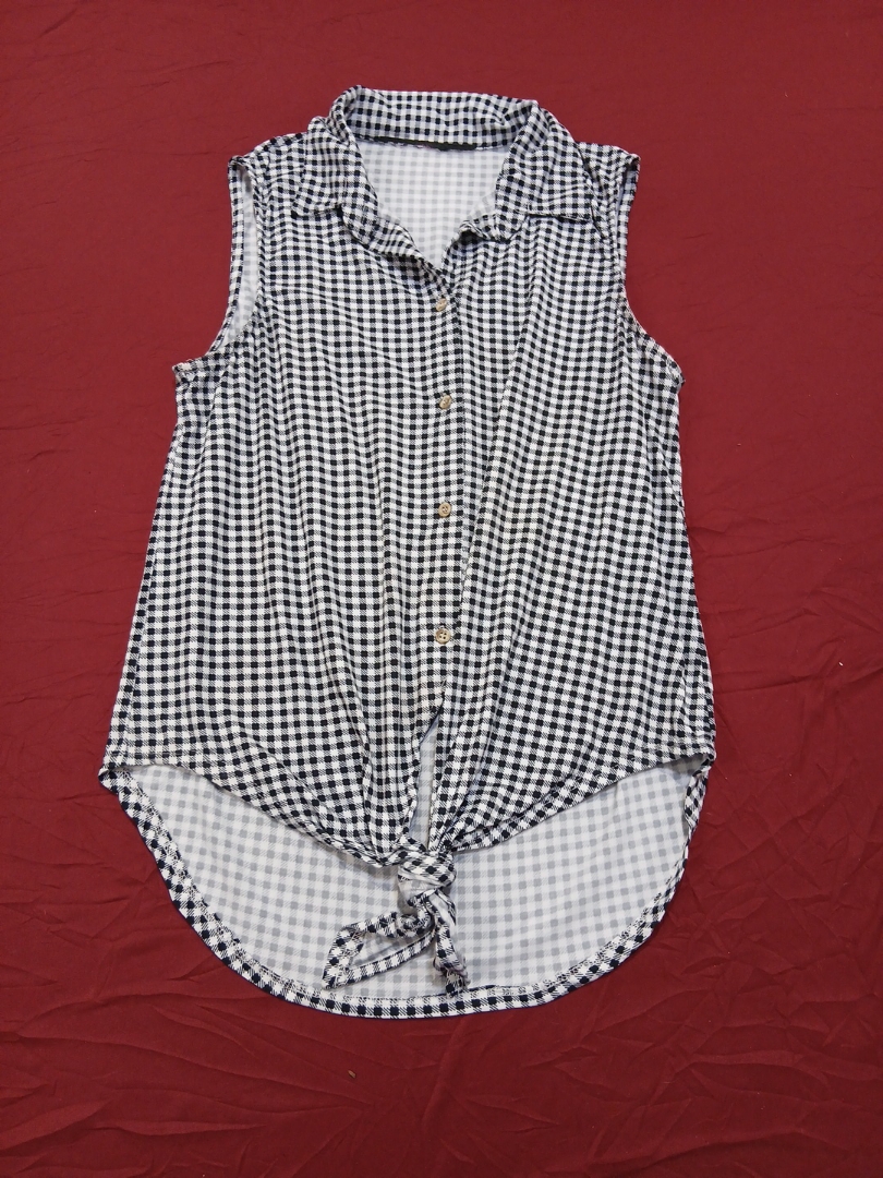 Gingham Sleeveless Top