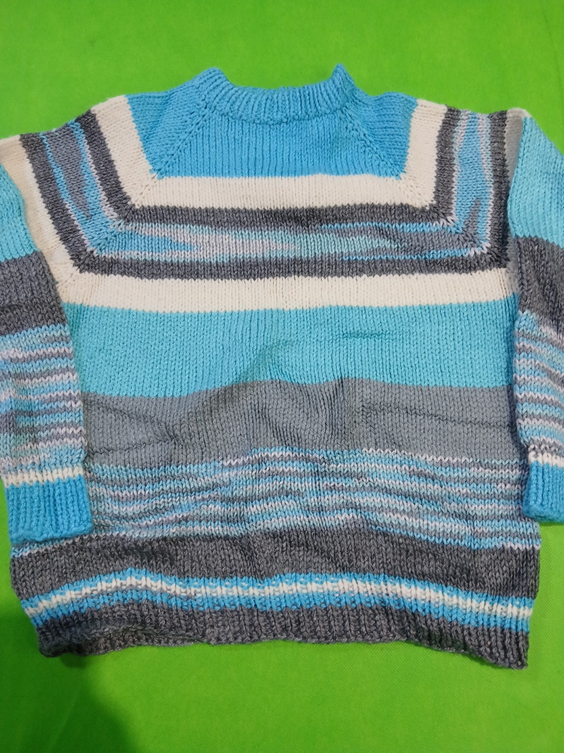 Gestreiften Pullover