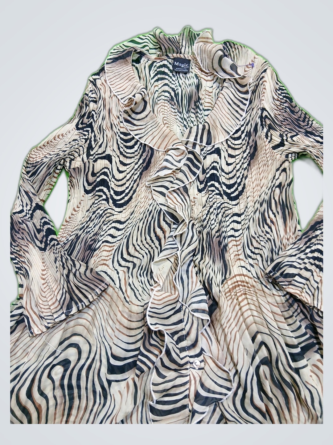 Magic Long Sleeve Ruffled Top