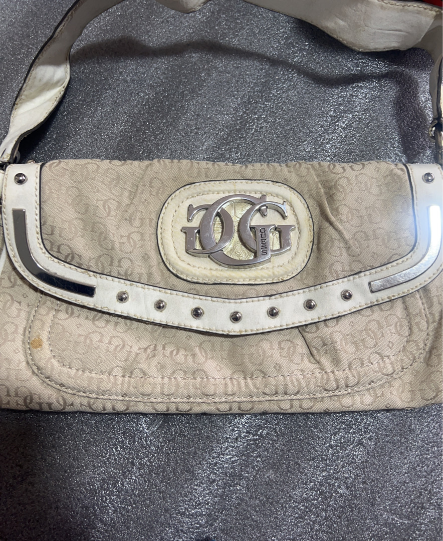 Guess GG Monogram Shoulder Bag