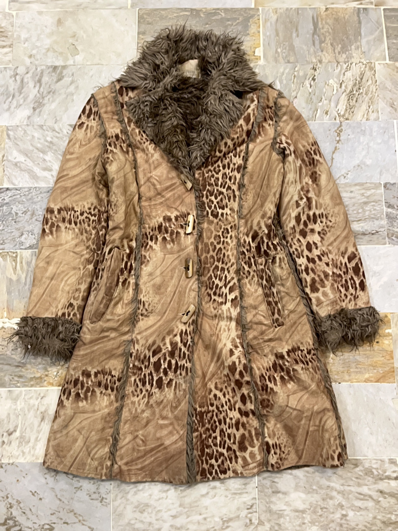 Veste en fourrure à imprimé léopard Felida