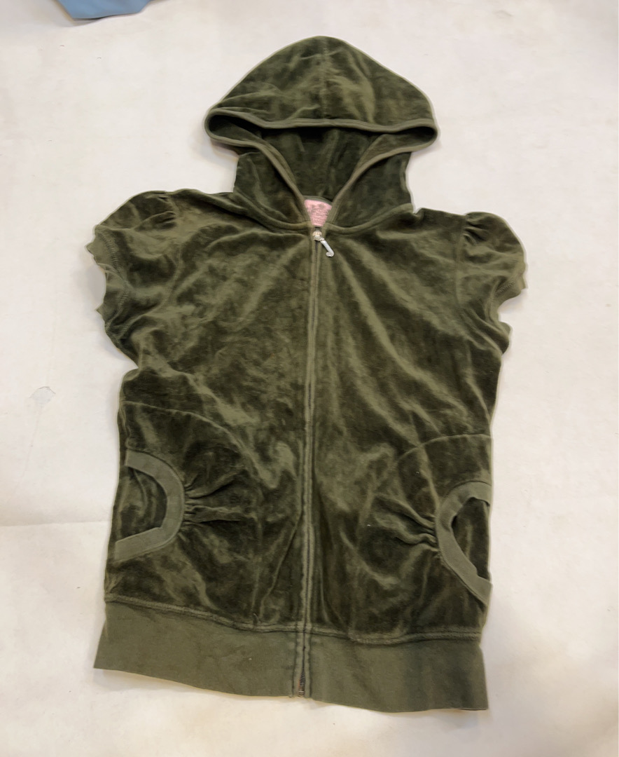 ジュicy コアウトゥール グリーン ベルベット フーディ