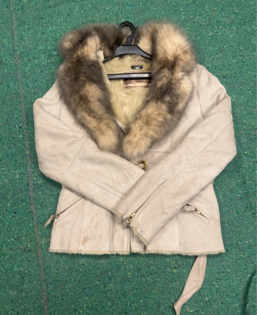 LIST Jaqueta Forrada de Pele