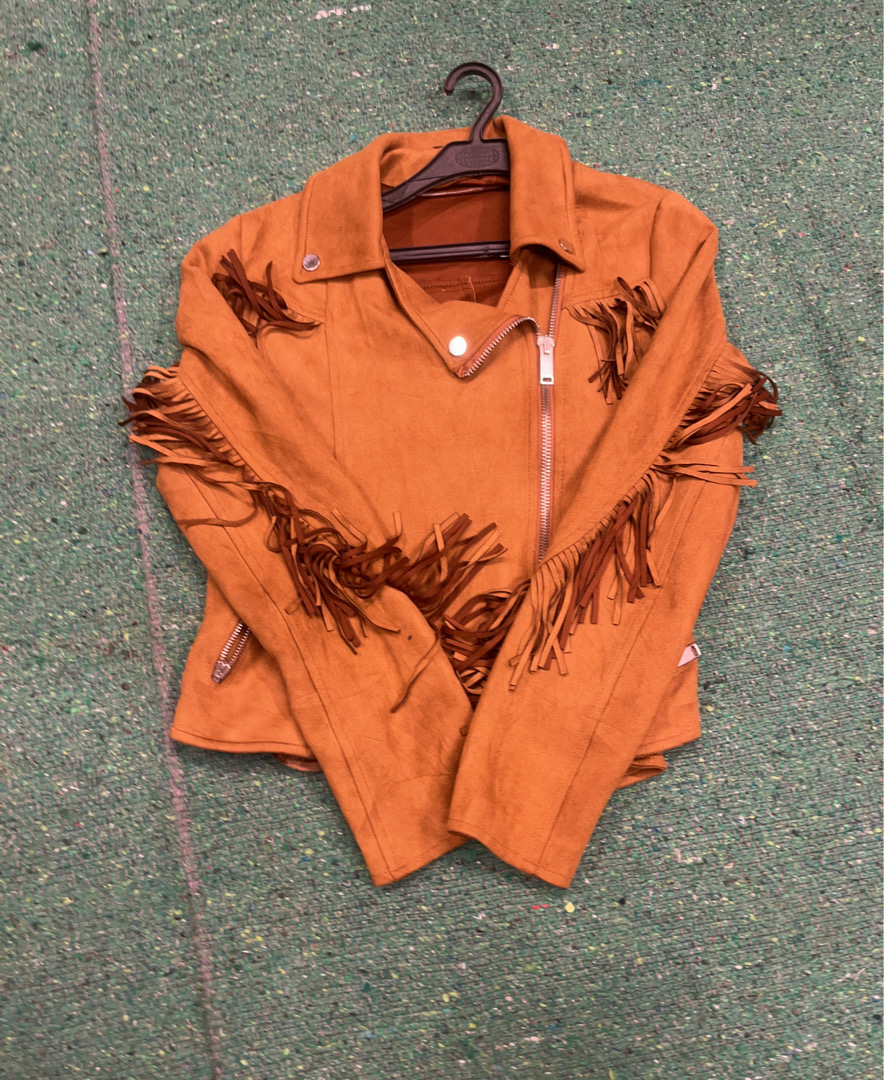 Giacca in camoscio frangiata