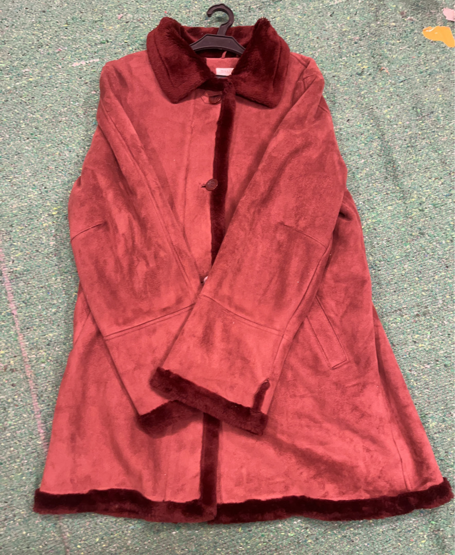 Giacca in suede rosso Balmain