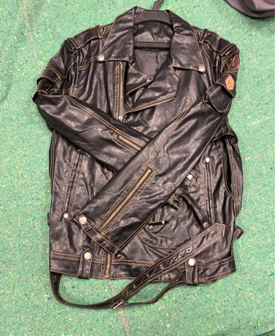 Jaqueta de Couro Preta de Motocicleta