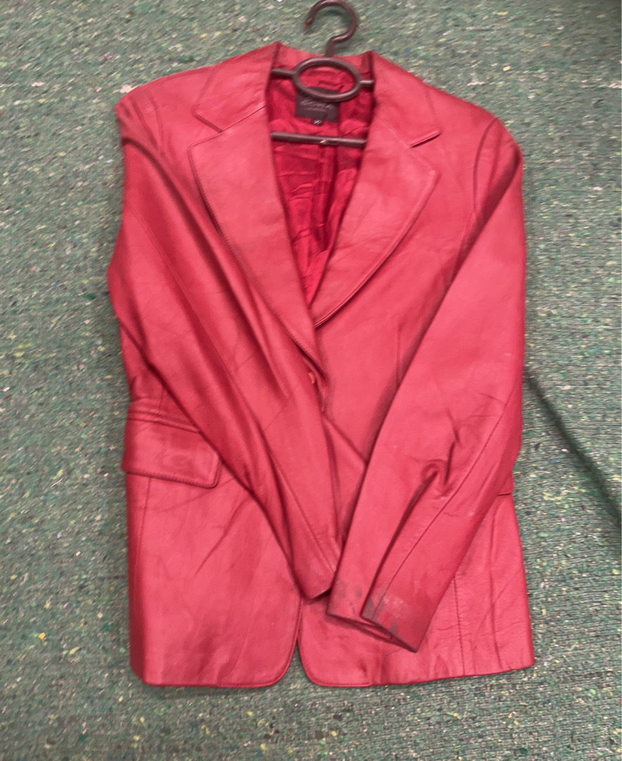Shascha Classic Red Blazer